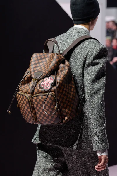 Look 175